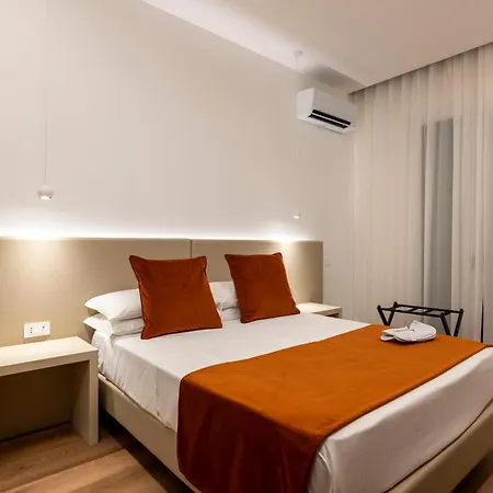 Gallery Luxury