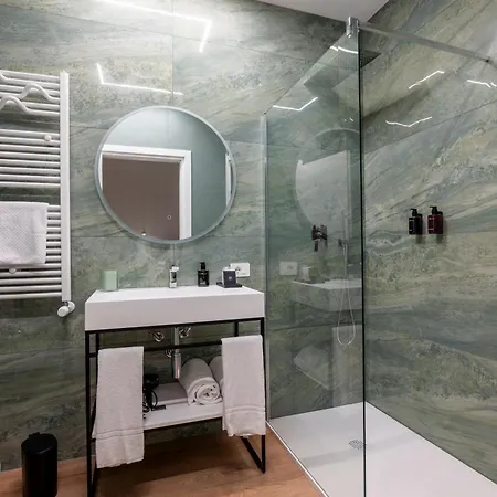 Gallery Luxury 3*